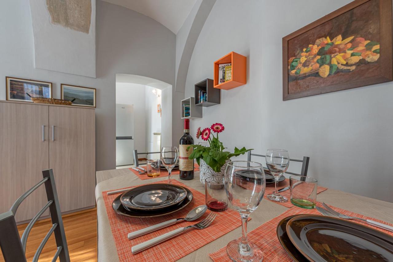 L'Antico Cedro Apartment 알바 외부 사진