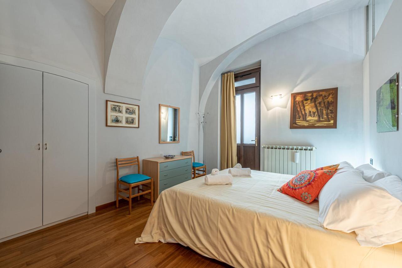 L'Antico Cedro Apartment 알바 외부 사진